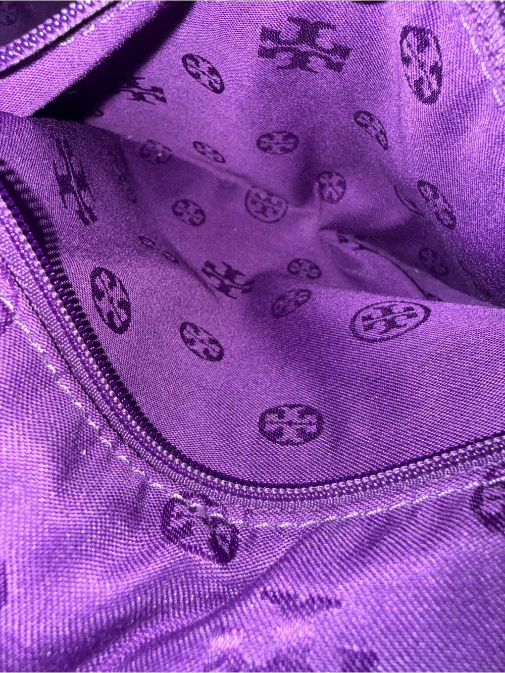 Tory Burch Violet Leather Tote with Gold Hardware - Picture 7 of 13